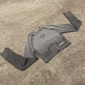 Vital Seamless Long Sleeve Crop - Gray Ombré